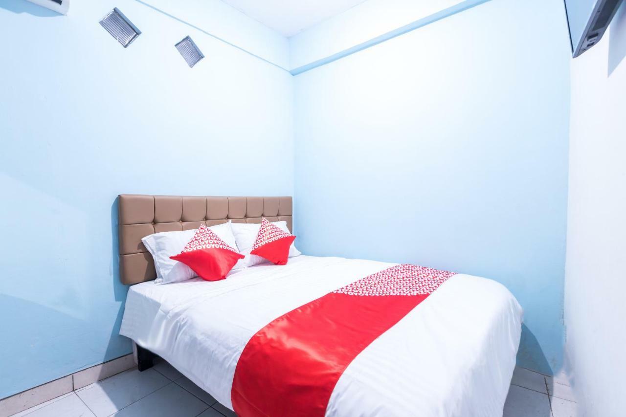 Oyo 1516 Cemara Gading Syariah Bogor